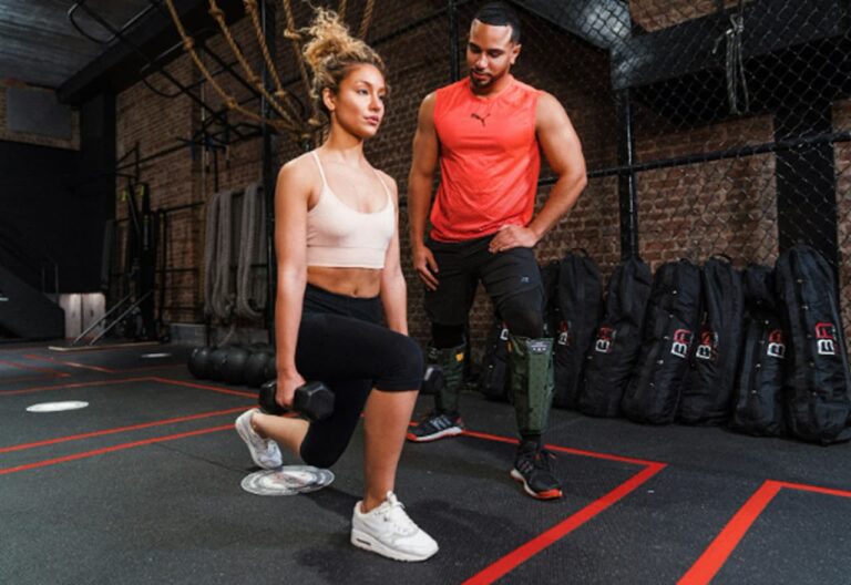 thumbnail - How to Choose a Personal Trainer Online 5 Key Things to Look for